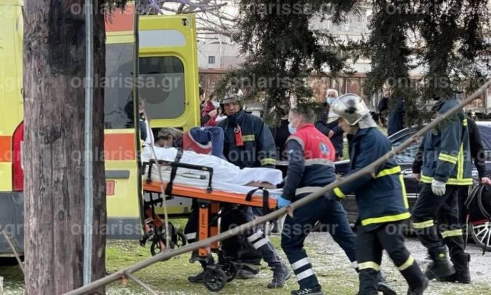 Λάρισα: Στη ΜΕΘ 18χρονη που χτυπήθηκε από ρεύμα στις γραμμές του τρένου